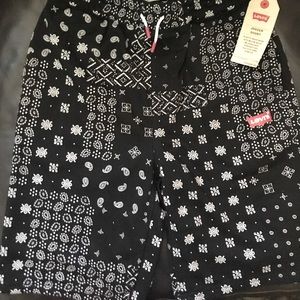 Levi’s jogger shorts black bandanna print new with tags